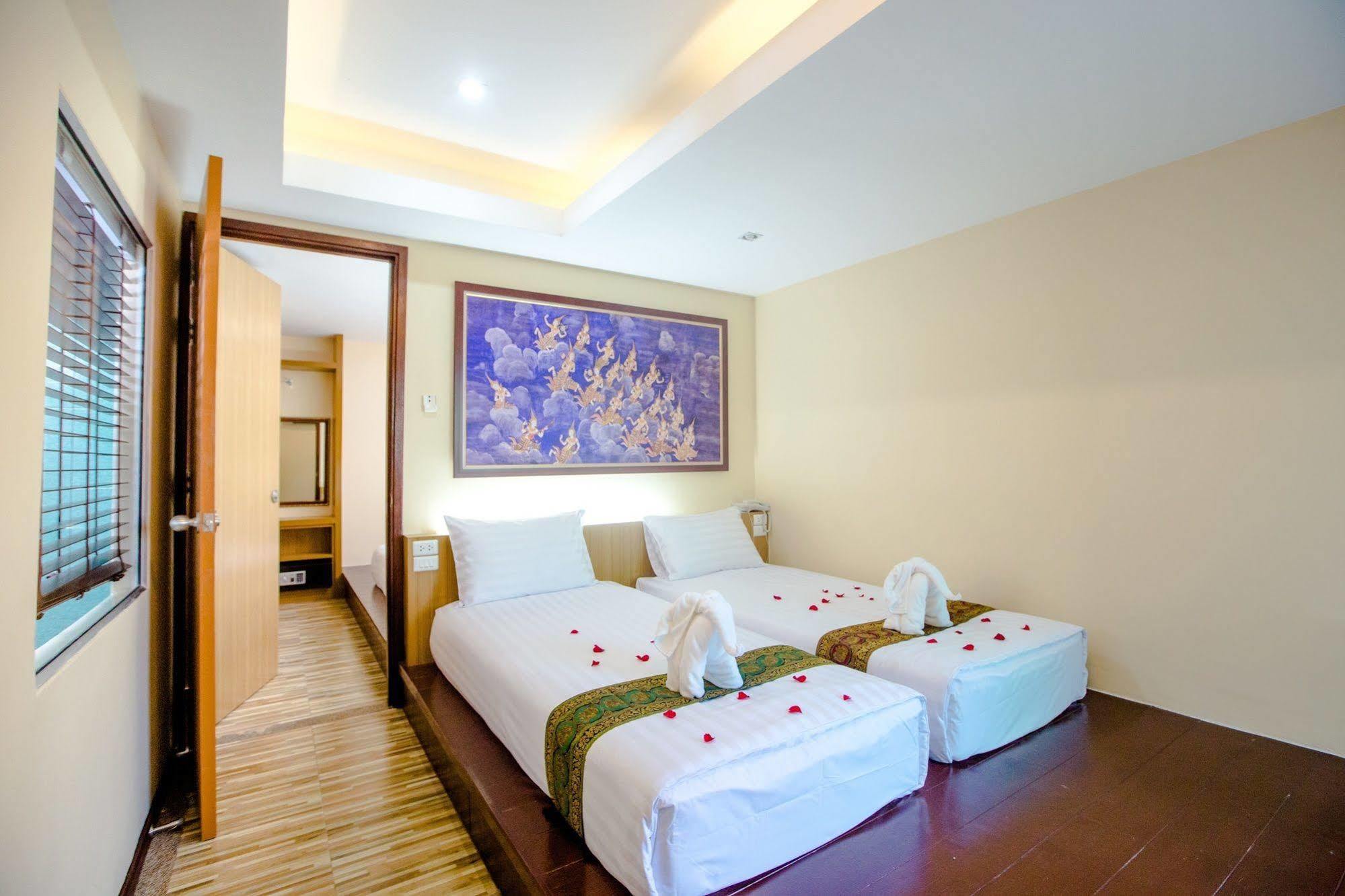 Patong Landmark Hotel ภายนอก รูปภาพ