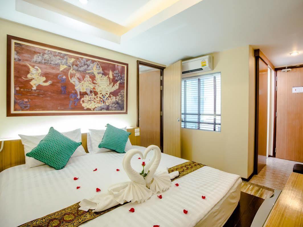 Patong Landmark Hotel ภายนอก รูปภาพ